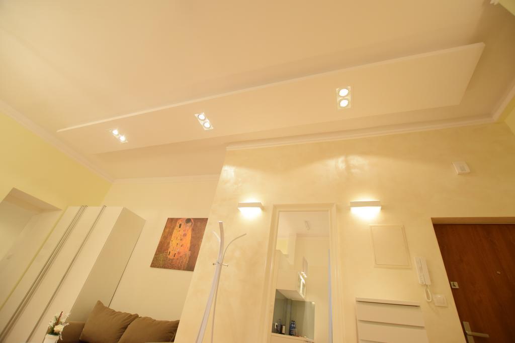 Elegant Apartment Foksal Варшава Экстерьер фото